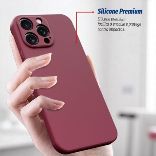 Imagem de Capinha Premium de Silicone Veludo para iPhone 16 Pro Max [2ASHOP] (LILÁS) - fragrância árabe